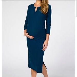 Pinkblush 3/4 sleeve midi maternity dress never worn